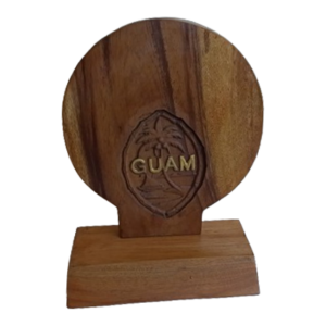 Custom Made Handicrafts, Papan Daun Bundar with Guam Cutting