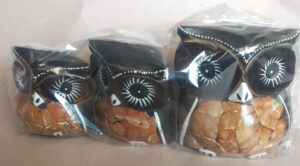 1 Set Mini Cute Owl Black with brown color.