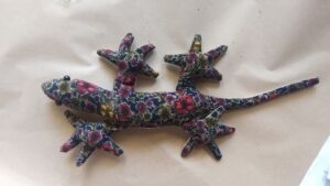 Gecko Sand Toy with Flower Pattern Medium Size